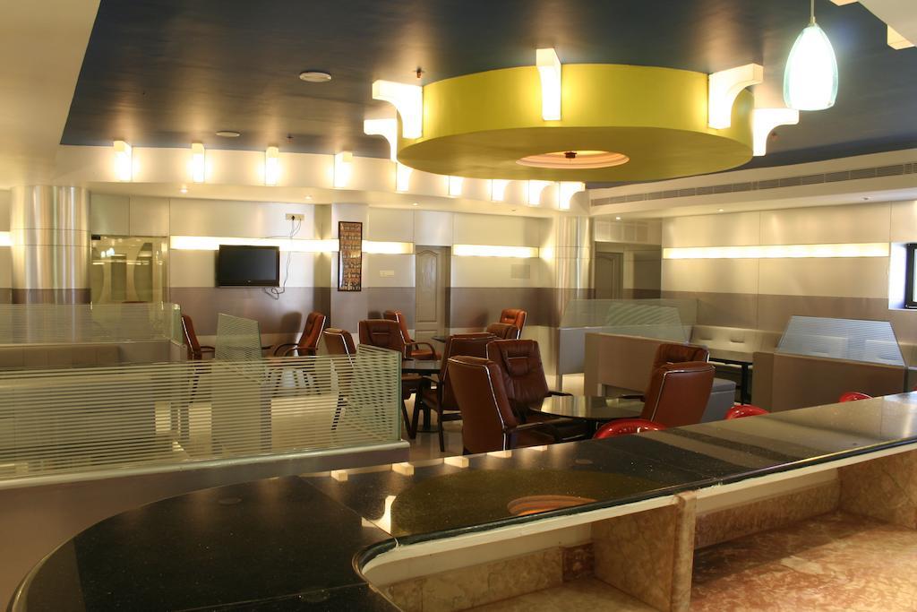 Hotel Dsf Grand Plaza Tuticorin Ngoại thất bức ảnh