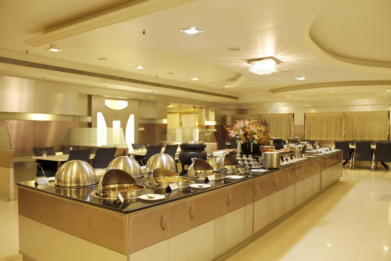 Hotel Dsf Grand Plaza Tuticorin Ngoại thất bức ảnh