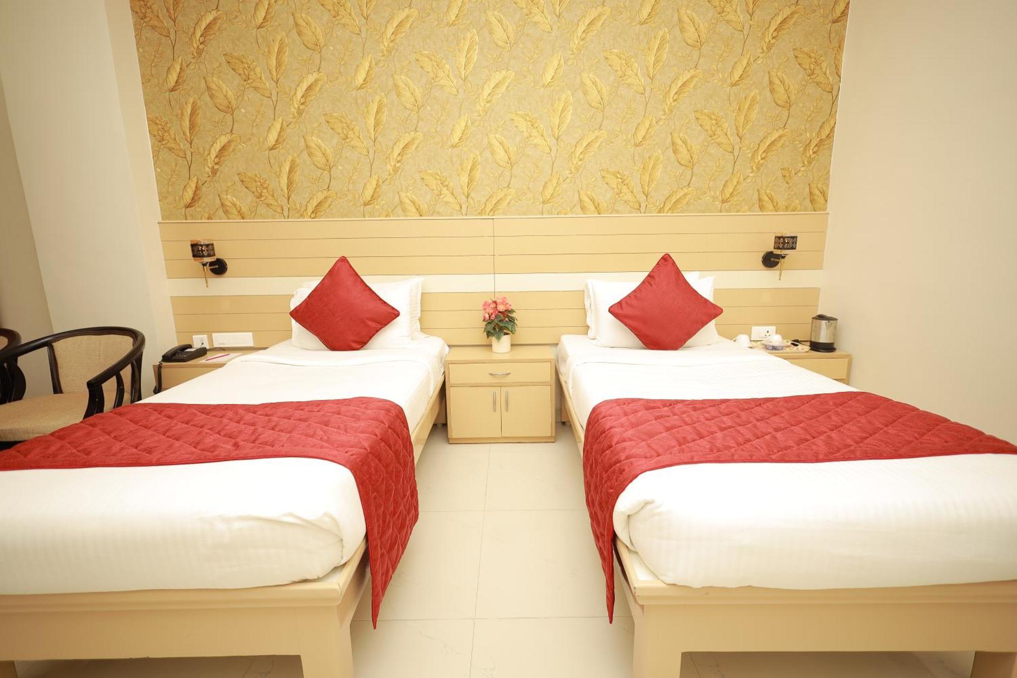 Hotel Dsf Grand Plaza Tuticorin Ngoại thất bức ảnh