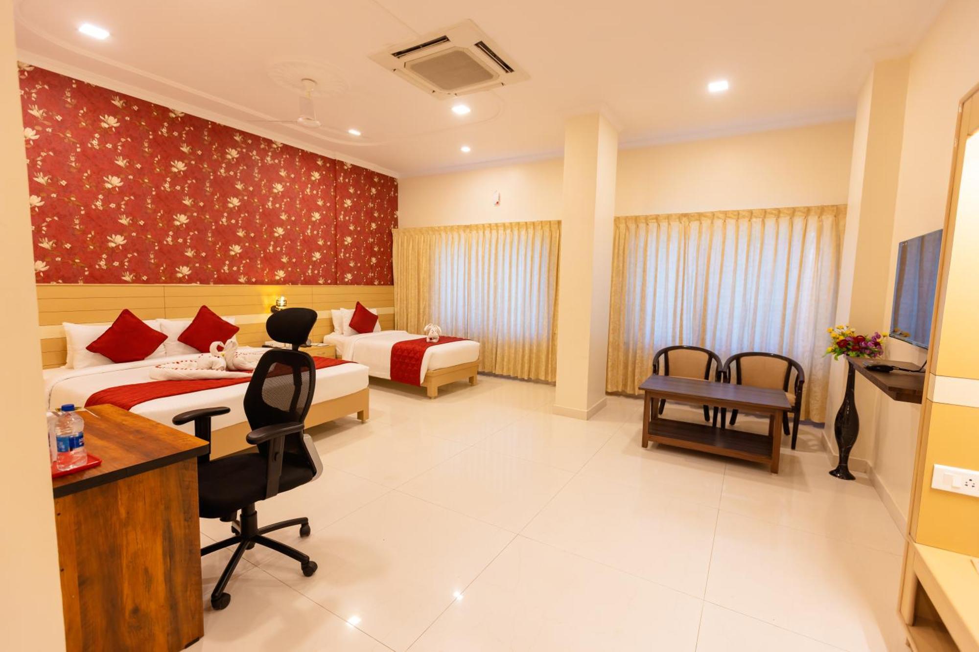 Hotel Dsf Grand Plaza Tuticorin Ngoại thất bức ảnh