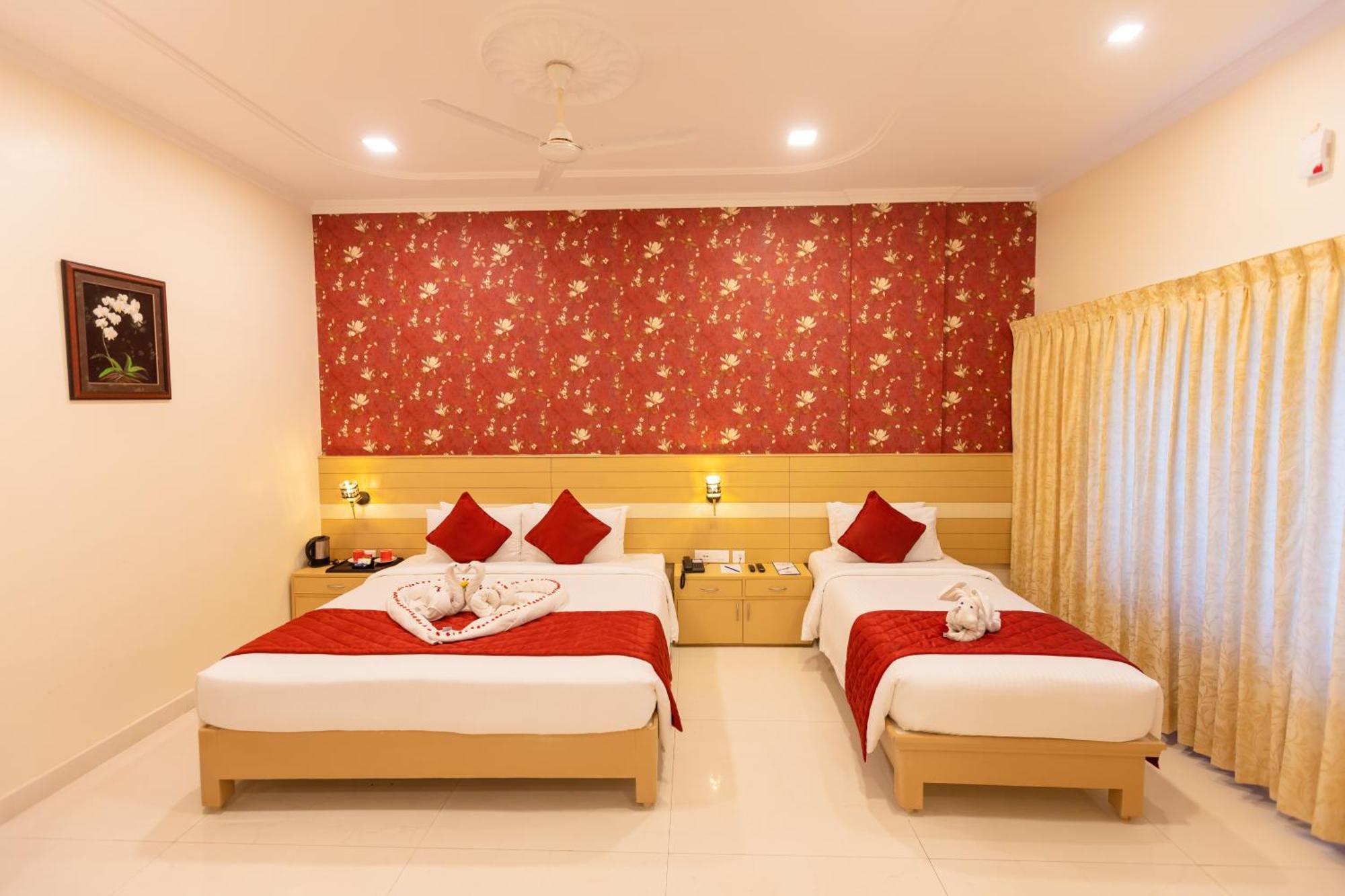 Hotel Dsf Grand Plaza Tuticorin Ngoại thất bức ảnh