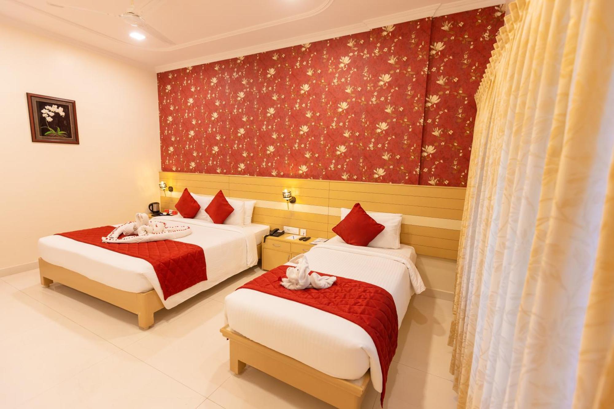 Hotel Dsf Grand Plaza Tuticorin Ngoại thất bức ảnh