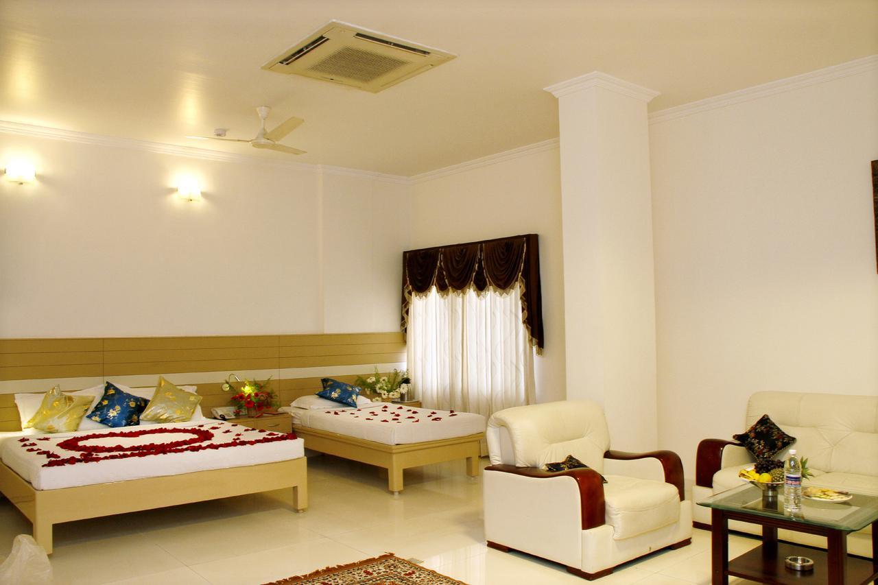 Hotel Dsf Grand Plaza Tuticorin Ngoại thất bức ảnh